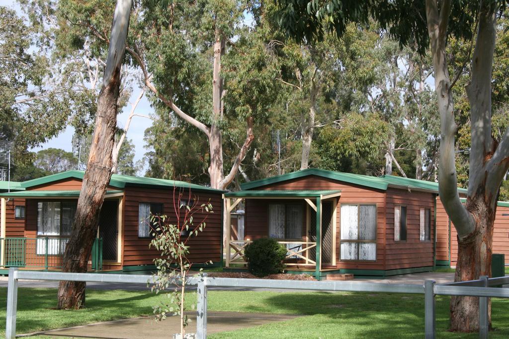 Lake Fyans Holiday Park Room photo