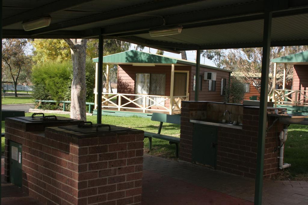 Lake Fyans Holiday Park Exterior photo