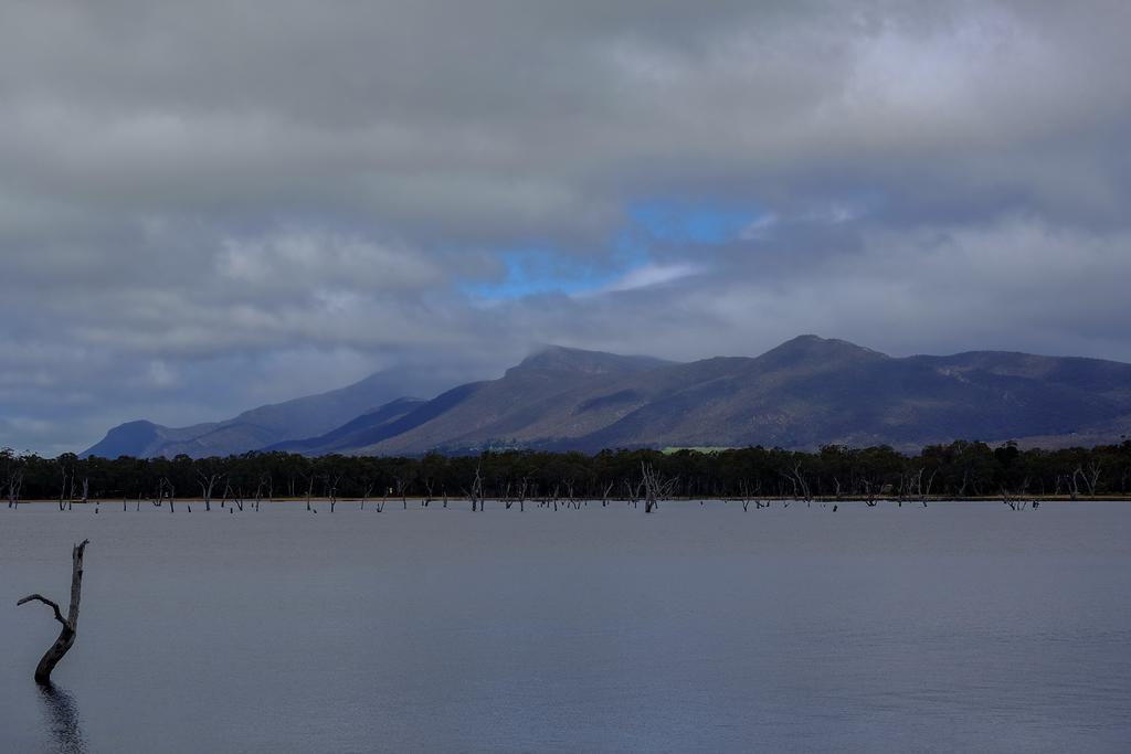 Lake Fyans Holiday Park Exterior photo