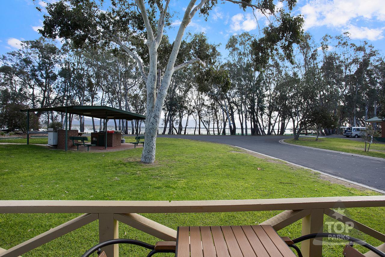 Lake Fyans Holiday Park Exterior photo